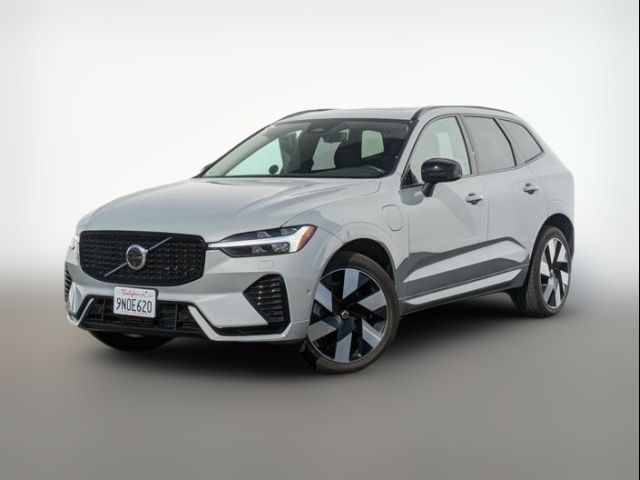 2025 Volvo XC60 Plug-In Hybrid Plus