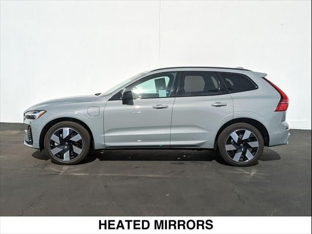 2025 Volvo XC60 Plug-In Hybrid Plus