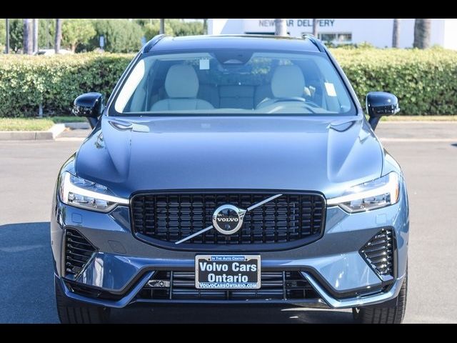 2025 Volvo XC60 Plug-In Hybrid Plus