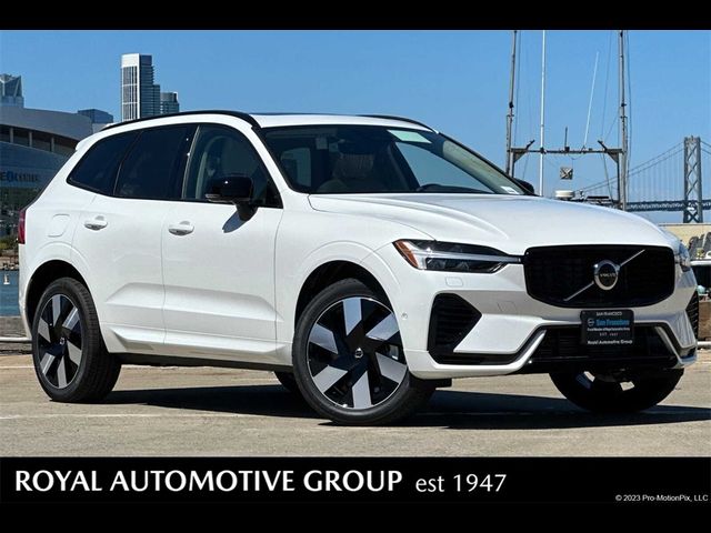 2025 Volvo XC60 Plug-In Hybrid Plus