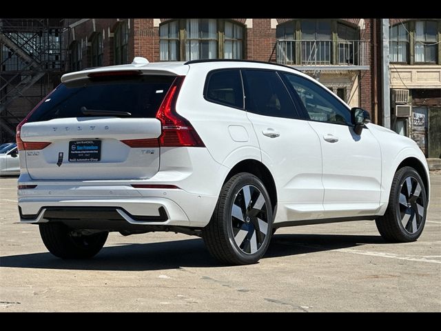 2025 Volvo XC60 Plug-In Hybrid Plus