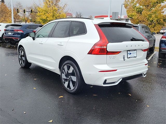 2025 Volvo XC60 Plug-In Hybrid Plus