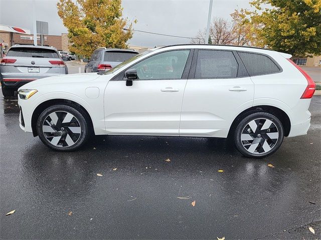 2025 Volvo XC60 Plug-In Hybrid Plus