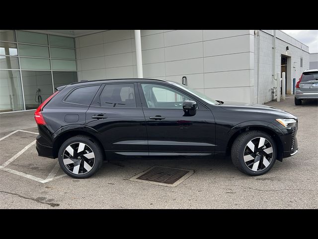 2025 Volvo XC60 Plug-In Hybrid Plus