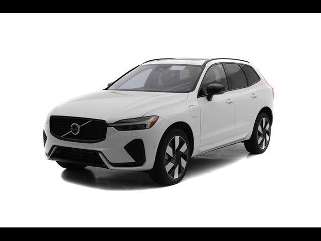 2025 Volvo XC60 Plug-In Hybrid Plus