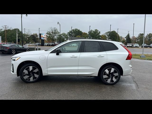 2025 Volvo XC60 Plug-In Hybrid Plus