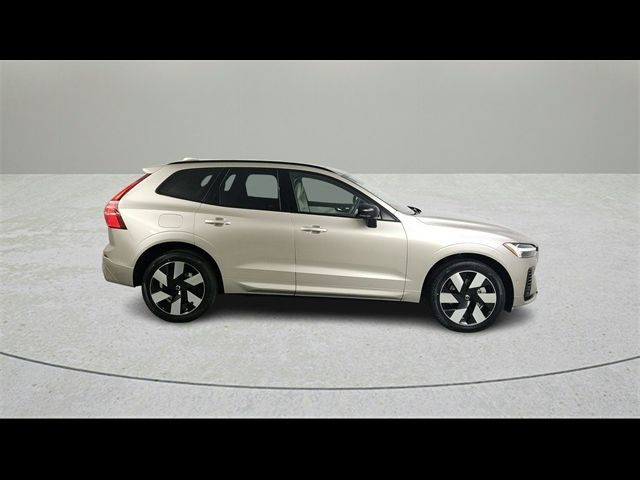 2025 Volvo XC60 Plug-In Hybrid Plus