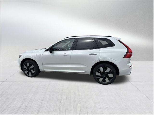 2025 Volvo XC60 Plug-In Hybrid Plus