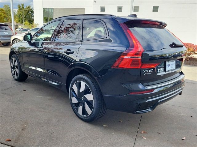 2025 Volvo XC60 Plug-In Hybrid Plus