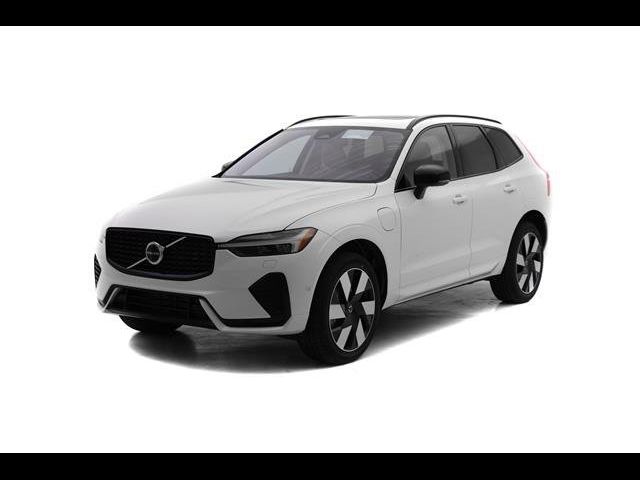 2025 Volvo XC60 Plug-In Hybrid Plus