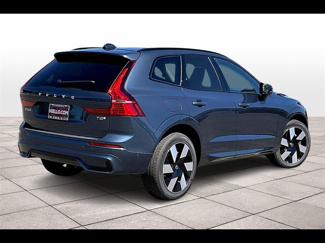 2025 Volvo XC60 Plug-In Hybrid Plus