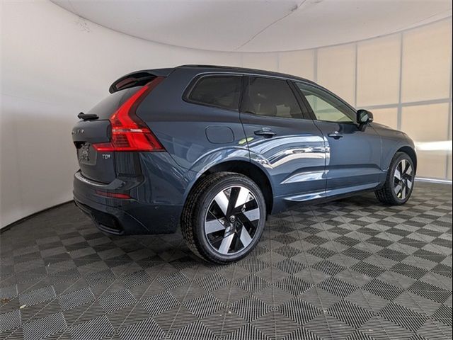 2025 Volvo XC60 Plug-In Hybrid Plus