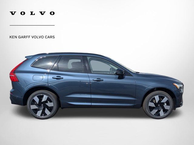 2025 Volvo XC60 Plug-In Hybrid Plus