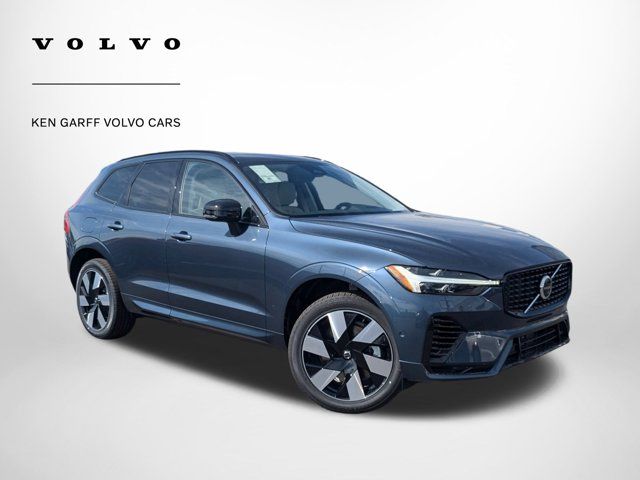 2025 Volvo XC60 Plug-In Hybrid Plus