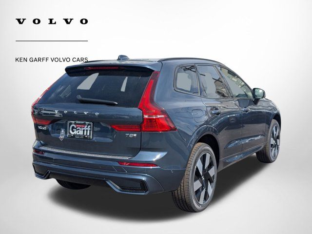 2025 Volvo XC60 Plug-In Hybrid Plus