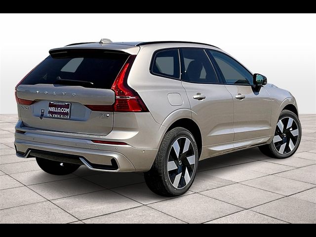 2025 Volvo XC60 Plug-In Hybrid Plus