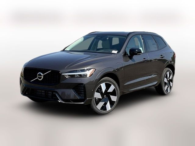 2025 Volvo XC60 Plug-In Hybrid Plus