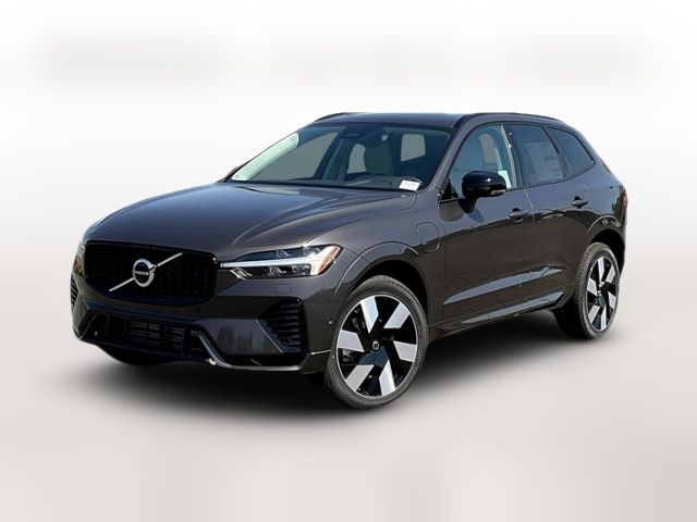 2025 Volvo XC60 Plug-In Hybrid Plus