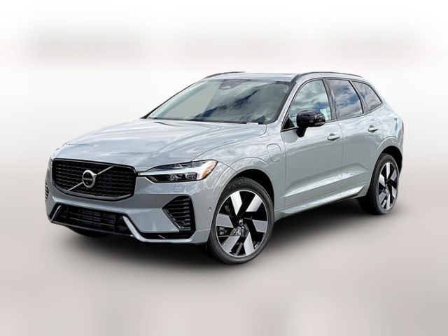 2025 Volvo XC60 Plug-In Hybrid Plus