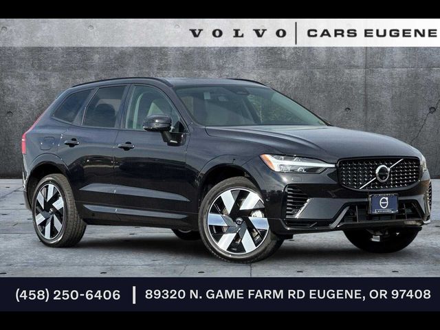 2025 Volvo XC60 Plug-In Hybrid Plus