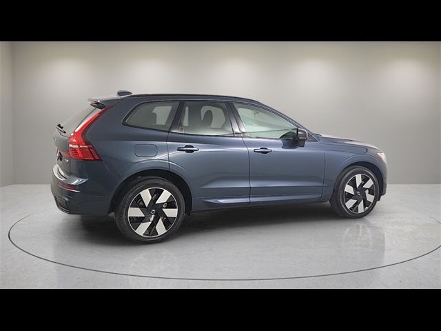 2025 Volvo XC60 Plug-In Hybrid Plus