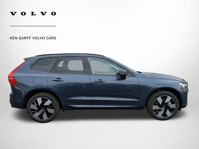 2025 Volvo XC60 Plug-In Hybrid Plus