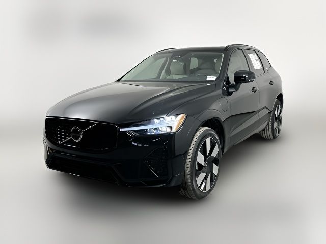 2025 Volvo XC60 Plug-In Hybrid Plus