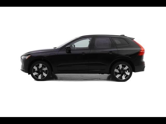 2025 Volvo XC60 Plug-In Hybrid Plus