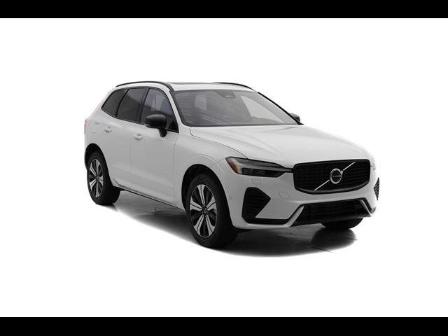 2025 Volvo XC60 Plug-In Hybrid Plus