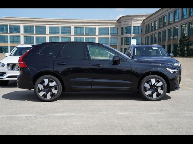 2025 Volvo XC60 Plug-In Hybrid Plus