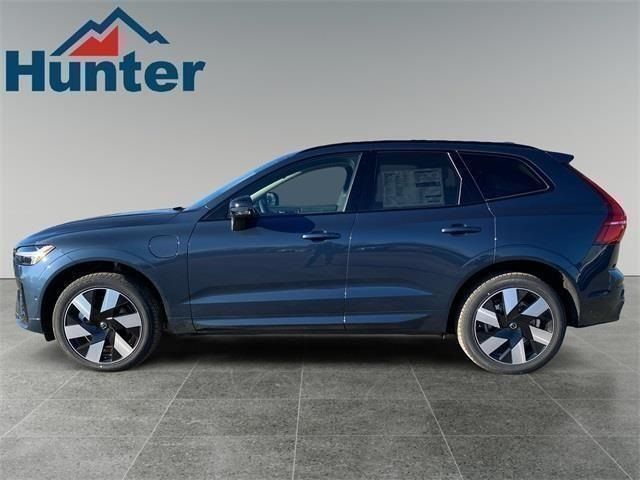 2025 Volvo XC60 Plug-In Hybrid Plus