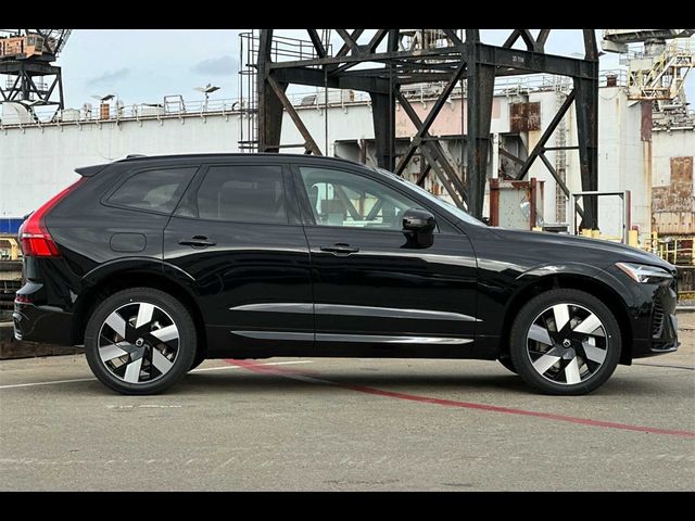 2025 Volvo XC60 Plug-In Hybrid Plus