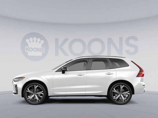 2025 Volvo XC60 Plug-In Hybrid Plus