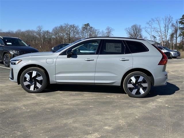 2025 Volvo XC60 Plug-In Hybrid Plus