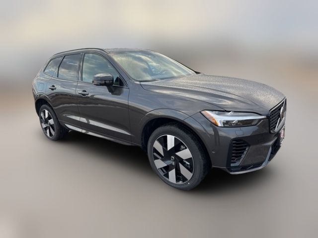 2025 Volvo XC60 Plug-In Hybrid Plus