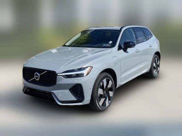 2025 Volvo XC60 Plug-In Hybrid Plus