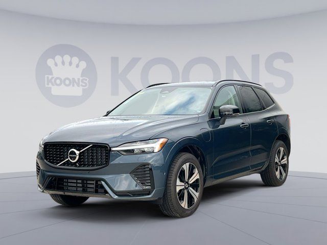 2025 Volvo XC60 Plug-In Hybrid Plus