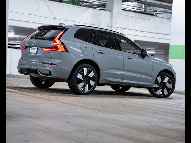 2025 Volvo XC60 Plug-In Hybrid Plus