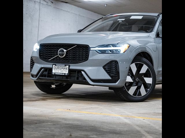 2025 Volvo XC60 Plug-In Hybrid Plus