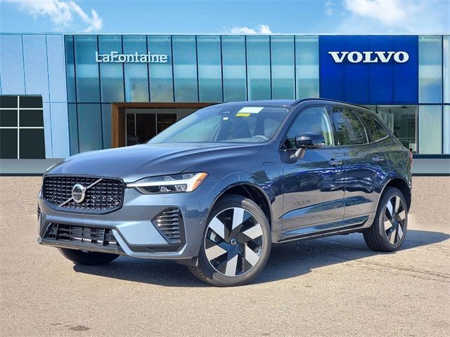 2025 Volvo XC60 Plug-In Hybrid Plus