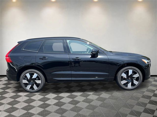 2025 Volvo XC60 Plug-In Hybrid Plus