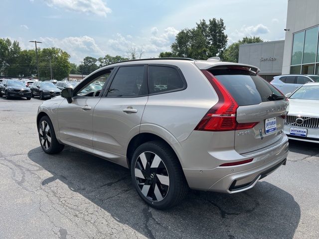 2025 Volvo XC60 Plug-In Hybrid Plus