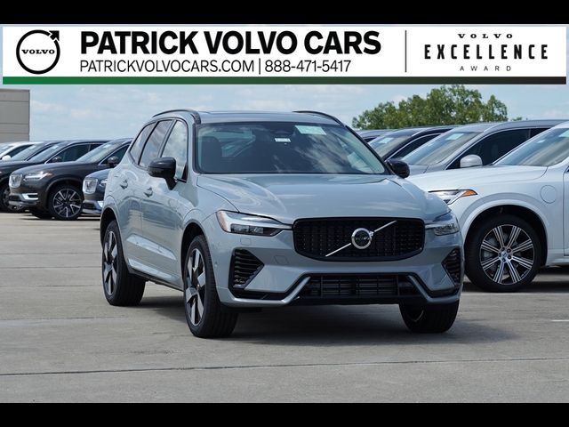 2025 Volvo XC60 Plug-In Hybrid Plus