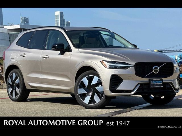 2025 Volvo XC60 Plug-In Hybrid Plus