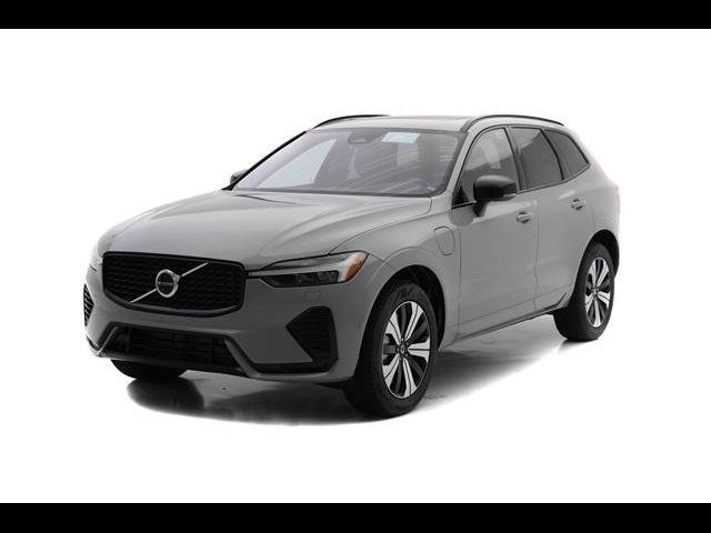 2025 Volvo XC60 Plug-In Hybrid Plus