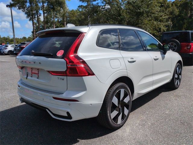 2025 Volvo XC60 Plug-In Hybrid Plus