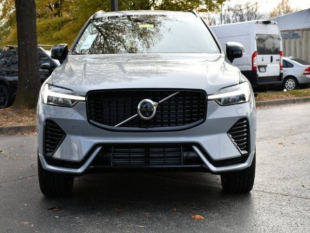 2025 Volvo XC60 Plug-In Hybrid Plus