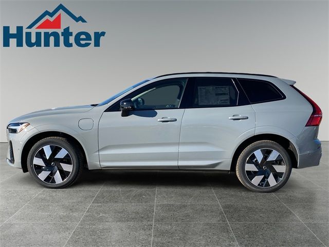 2025 Volvo XC60 Plug-In Hybrid Plus