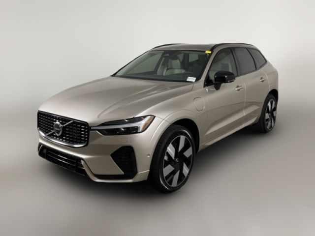 2025 Volvo XC60 Plug-In Hybrid Plus