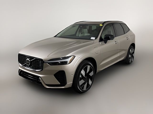 2025 Volvo XC60 Plug-In Hybrid Plus